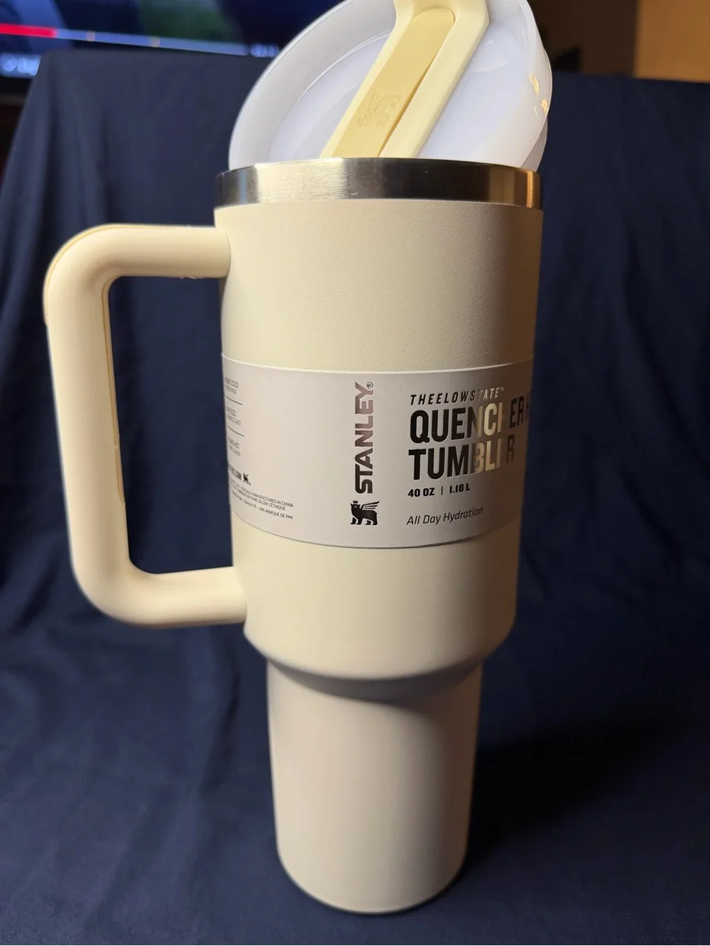 Stanley Cream and White Quencher Handle Tumbler